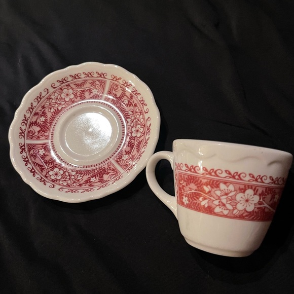 Strawberry transferware lot! No chips no cracks! - Picture 2 of 8